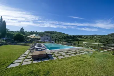 Image de Maison de vacances privée avec climatisation, piscine, bain à remous, Wifi, Tv, patio