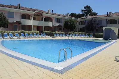 Image de Appartement de vacances avec climatisation et piscine