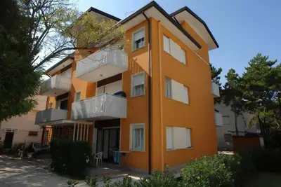 Image de Appartement de vacances avec air conditionné et terrasse sur le toit