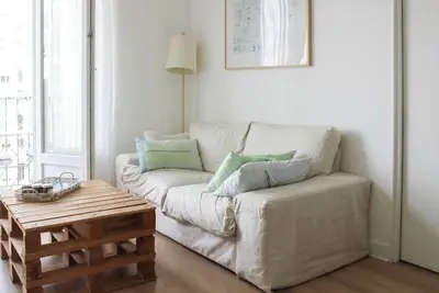 Image de Appartement traversant - Place de la Réunion