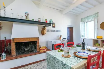 Image de Francesco's pretty house by Interhome