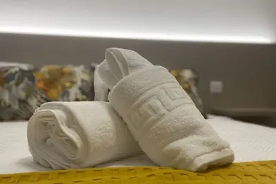 Image de Plátanos & River Views I