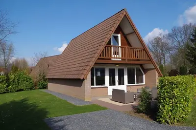 Image de Merveilleuse maison de vacances privée pour 6 personnes avec piscine, Wifi, Tv et terrasse