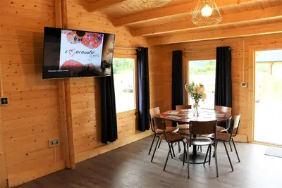 Image de Inviting 3-Bedroom Lodge in Ashton Under Hill