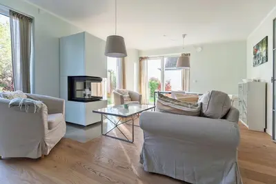 Image de New vacation home 100 meters walking distance to the beach!