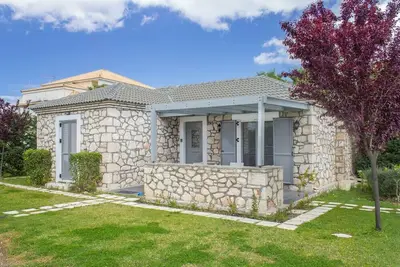 Image de Villa prטs de la mer א Agrilia