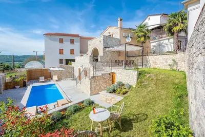 Image de Maison de Vacances Pazin Piscine