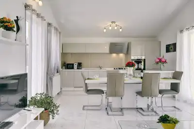 Image de Appartement pittoresque à Valtura avec grand jardin