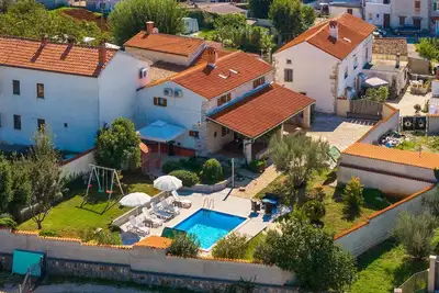 Image de Maison de vacances א egoci avec piscine