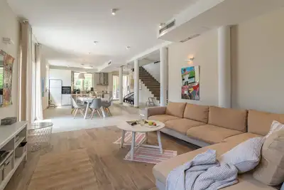 Image de Villa luxueuse avec bain à bulles