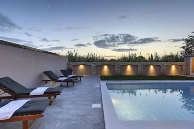 Villa à Valbandon avec piscine privée