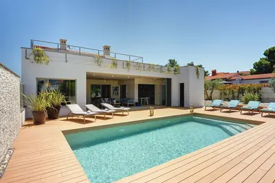 Villa avec vue sur la mer et piscine privée