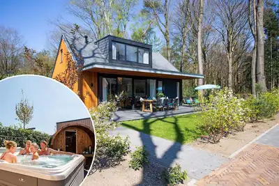 Image de Villa moderne et luxueuse avec sauna et spa