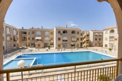 Image de Apartment with 3 bedrooms in Torrevieja within walking distance from the sea and two beaches!