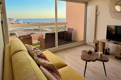 Image de Duplex cosy avec vu mer