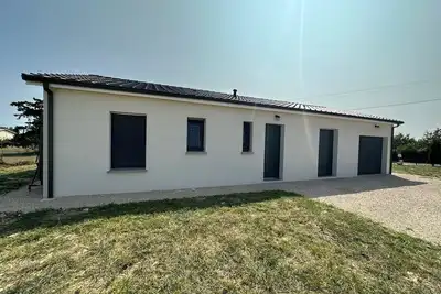 Image de Maison neuve, 6 couchages, proche Cahors