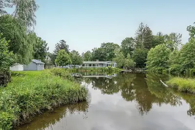Image de Village of Warwick Beautiful Oasis