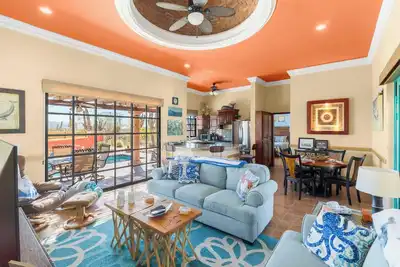 Image de Gorgeous Private Home with 360 degree Vistas and Heated Pool