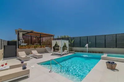 Image de Fratelli Villa, with Heated Pool & Spa Whirlpool