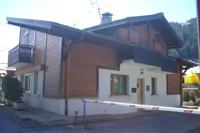 Image de Lovely Town Centre 4 Bedroom/ 4 Bathroom Chalet. Sleeps 10 Comfortably