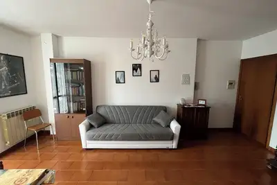 Image de Cozy apartment of about 40 square meters equipped with kitchen 10 minutes from downtown