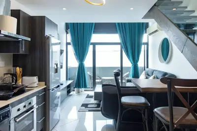 Image de Embassy Gardens 1 Bedroom Loft