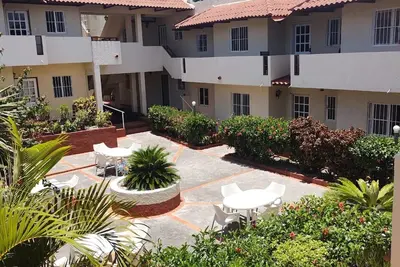 Image de Cozy Beach Condo in Costambar