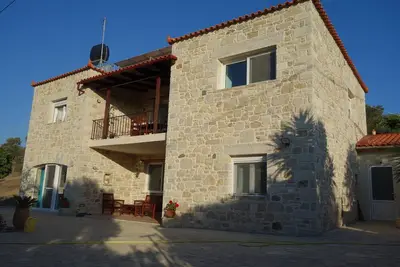 Image de Ein Ruhiges Apartment in Sivas mit dem Panoramablick auf Psiloritis-gebirge