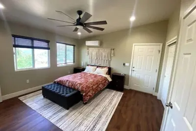 Image de Walnut Cottage-Grants Grove Sequoia