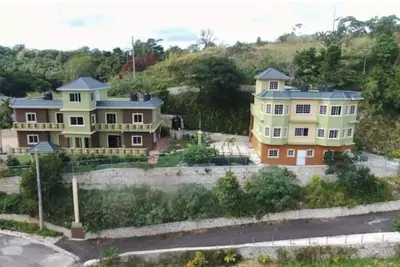 Image de Cozy One Bedroom units with gorgeous views! Apt 3