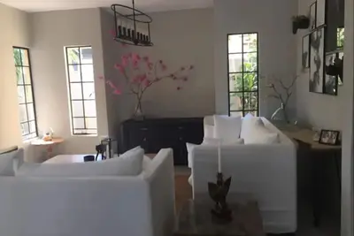 Image de Beautiful townhouse Ilanga Mall