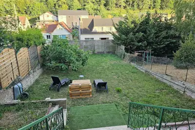 Image de Charmante 3 pièces jardin Fosses