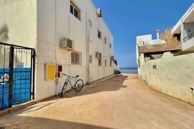 Image de Moonlight assala- sea view