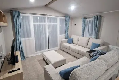 Image de Luxury Static Caravan Sleeps 6 Coopers Beach