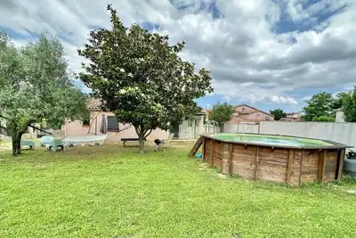 Image de Maison de plain pied avec piscine