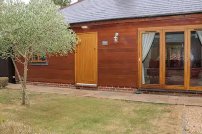 Image de Squirrels Drey, family friendly, with pool in Titchfield Common