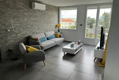 Image de Appartement Lumineux avec vue sur la montagne ( Vercors et Ardèche )