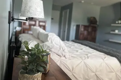 Image de Spacious 5-bedroom lodge with WiFi and Ac in peaceful countryside of Kenna, Wv