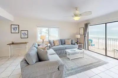 Image de Unbelievable View- No other unit has a view like this one.