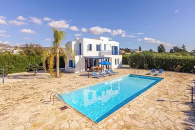 Image de Villa Ino - Trois Chambres Villa, Couchages 6