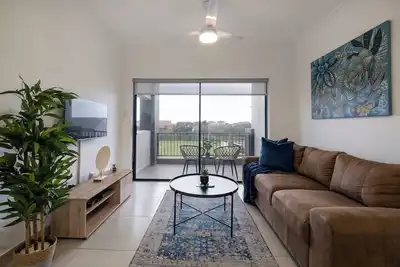 Image de Spacious 2Bed | Balcony | Clubhouse | Pool | Gym