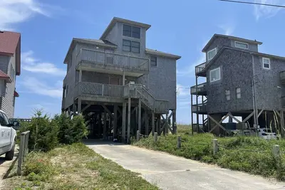 Image de South Beach is an Oceanfront getaway in the village of Frisco! !