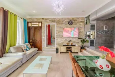 Image de Beautiful 2 bedroom Apt in Vista Royal