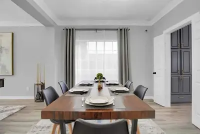 Image de Luxury & Bright ~ 2 Master Br ~ Games ~ Backyard!