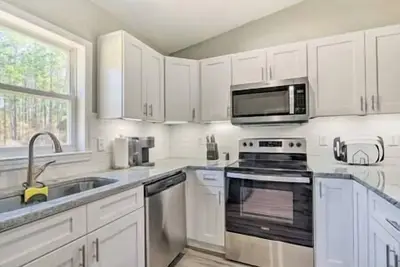 Image de New Ocala Getaway! Fenced Yard - Wec 14mi