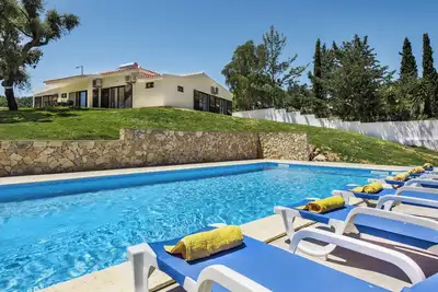 Image de 4 Bedroom Villa Albufeira With Private Pool