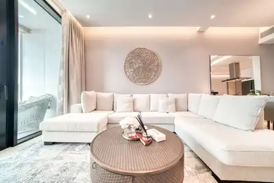 Image de Picturesque Balcony and Beach Haven at Address Jbr