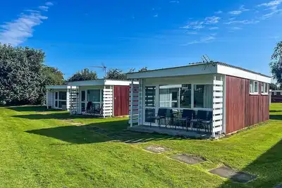 Image de Lovely 4 berth chalet at Cedar Springs Park in Heacham, Norfolk ref 92031cs