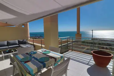 Image de Appartement T2 Cabine 40m2 vue Pleine mer Grande Terrasse