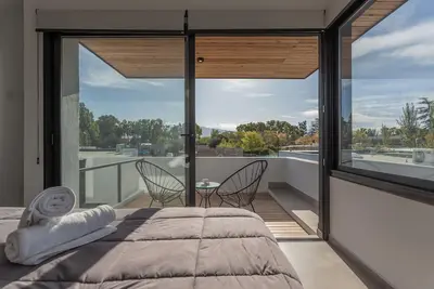 Image de Casa Privada / Vistas, Jardín y Atardeceres en Mendoza